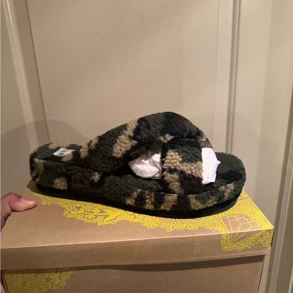 Mix No. 6 Camouflage Slippers